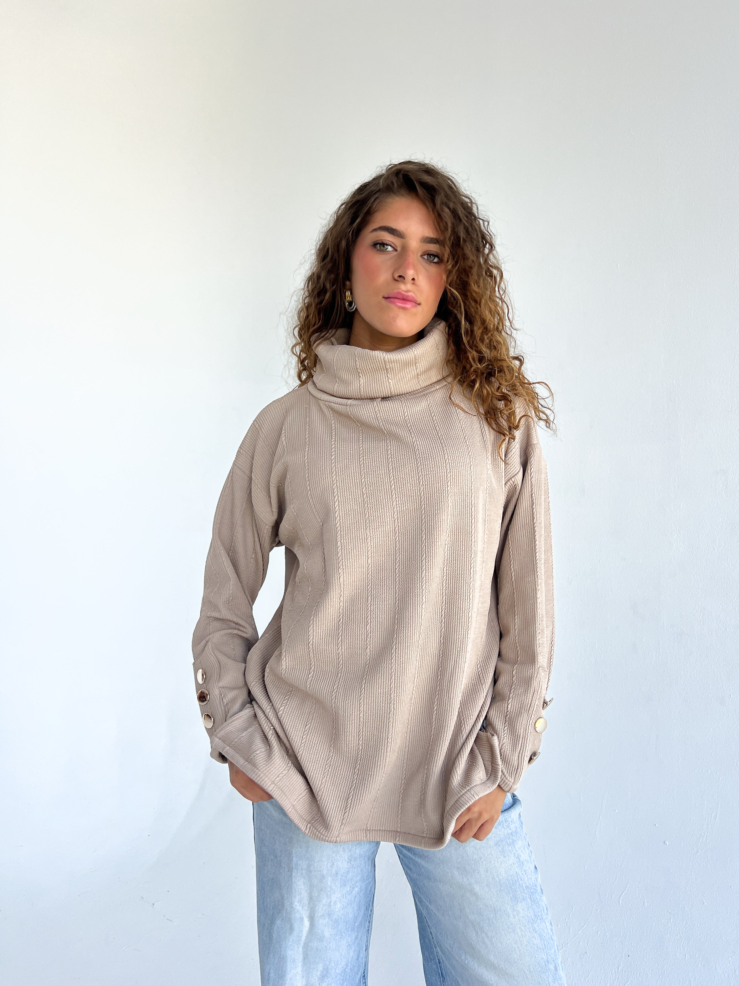 PEARLY PULLOVER